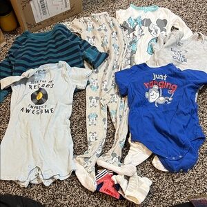 6-9 mos some 9 mos Assorted Kids' Clothing Set